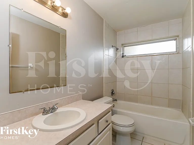 18557 Wisteria Rd — Photo 14