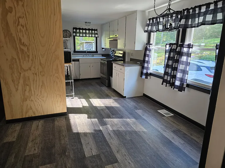 167 Howard Rd #2 — Photo 9