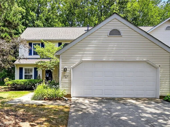 5815A Pineview Ln, Willoughby, OH 44094