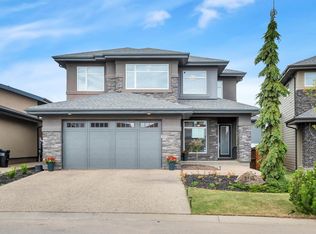1116 Hainstock Grn SW, Edmonton, AB T6W2T8