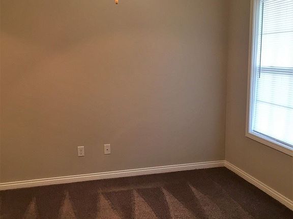 4th image of 260 Walnut Creek Dr APT A15