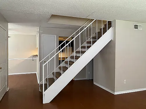 The Shores Apartments — Photo 14