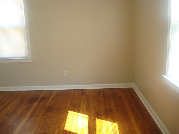 1 of 2 !st floor bedrroms