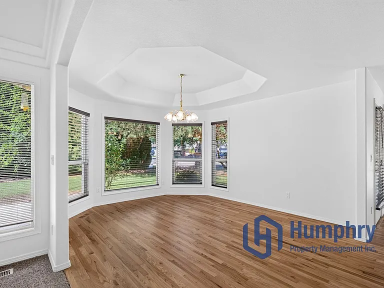 1948 E Cypress Point Dr — Photo 13