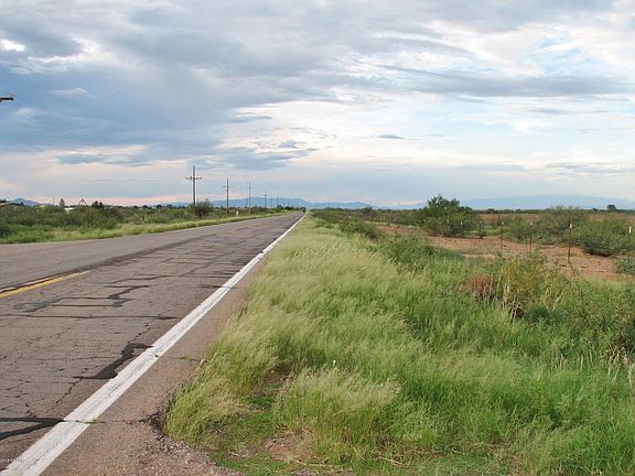 4th image of 24 Eleven Acre East Off Us Hwy #191