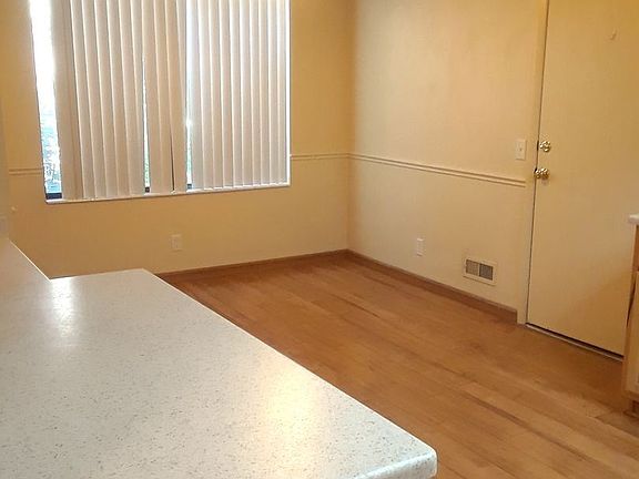 4th image of 788 E Scott Ave #A