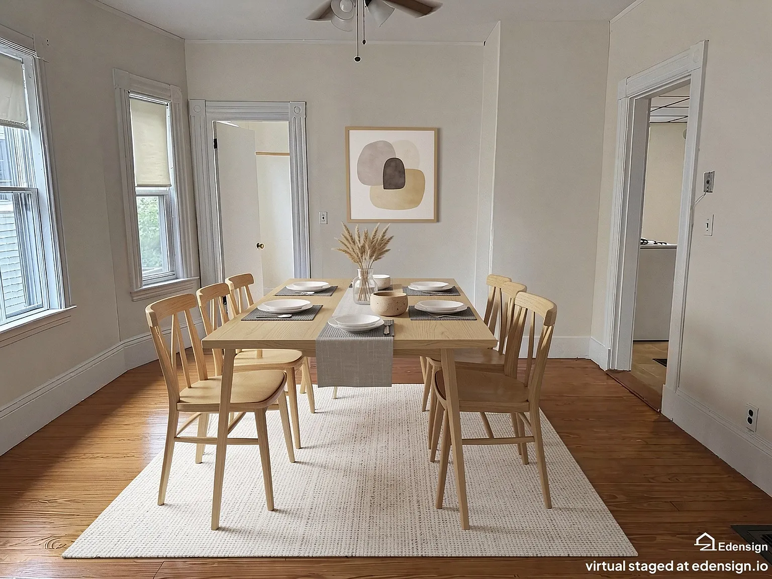 3 bed, 1.0 bath, 1500 sqft, $3,000 — Photo 3