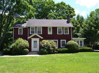 19 Ingham Rd, Briarcliff Manor, NY 10510