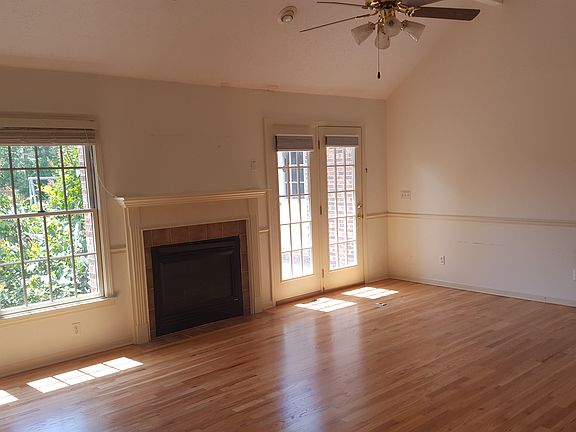2nd image of 1001 Allandale Cir