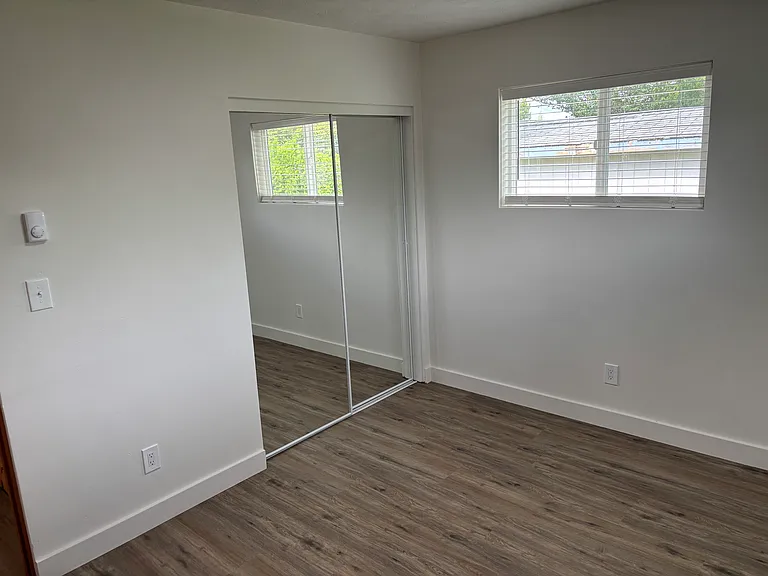1805 Susan Ave — Photo 6