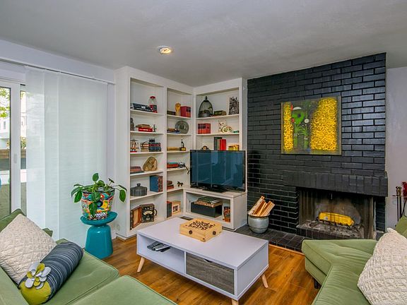 5th image of 1456 San Carlos Ave APT 102