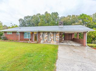 1713 Needham Dr, Dalton, GA 30720