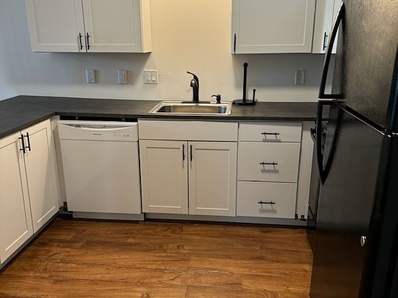3rd image of 7 Sherman Ave APT 7