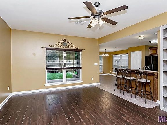 2nd image of 42397 Palmstone Ave