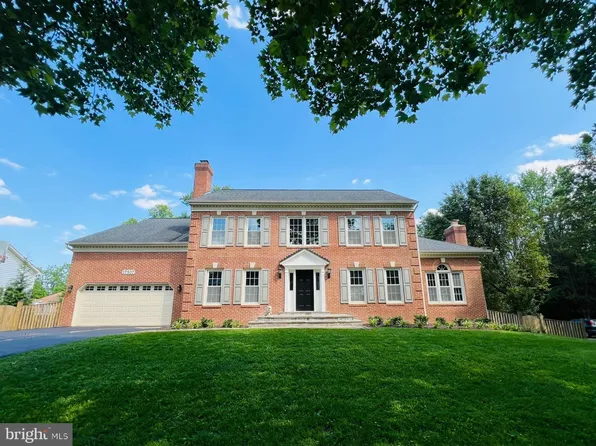 17507 Applewood Ln, Derwood, MD 20855