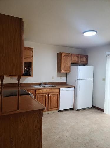 1st image of 838 Terry Ave