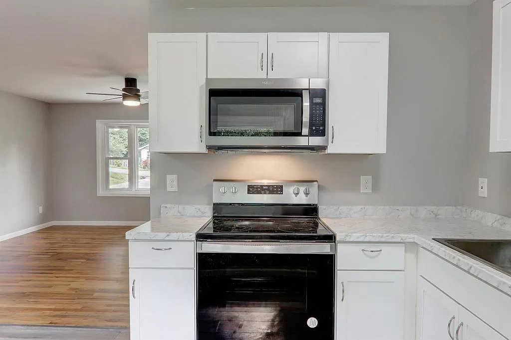 89 Grandview Rd — Photo 4