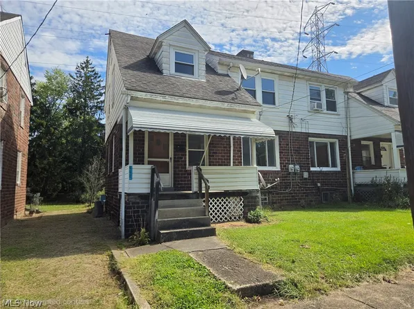 442 Garfield St, Struthers, OH 44471