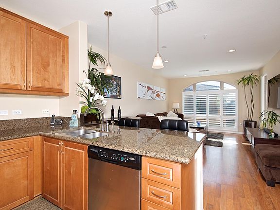 3rd image of 3887 Pell Pl Unit 423