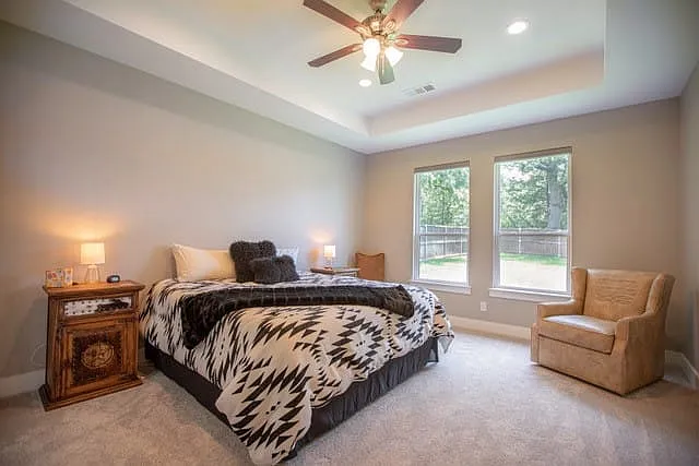 176 Lakeview Cir — Photo 12