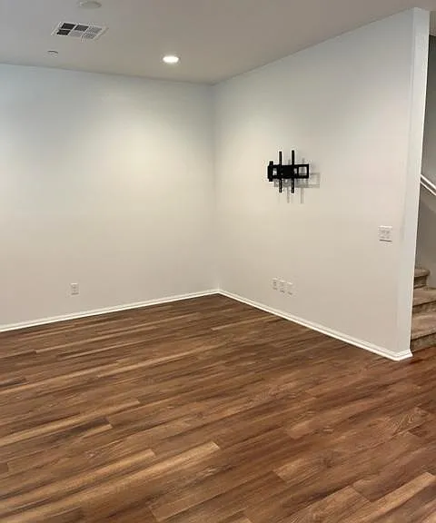 5044 Verdugo Way — Photo 5