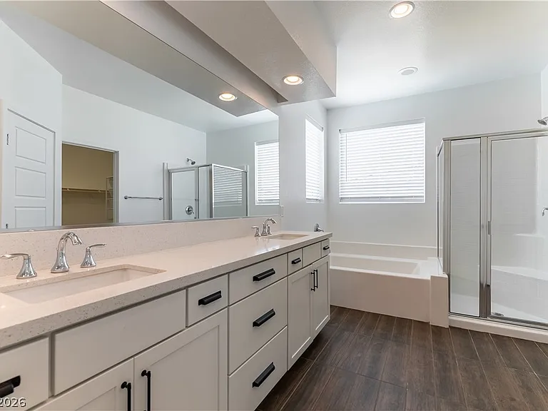 10841 Flying Nell Ct — Photo 14