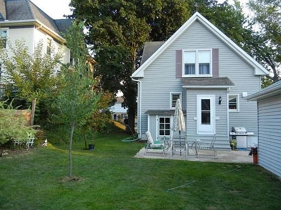 2nd image of 366 Midland Ave
