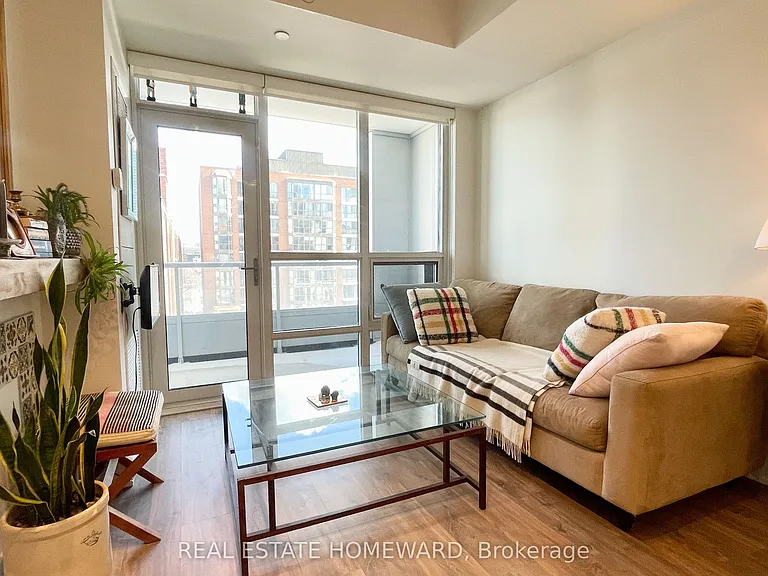 38 Cameron St #610 — Photo 3