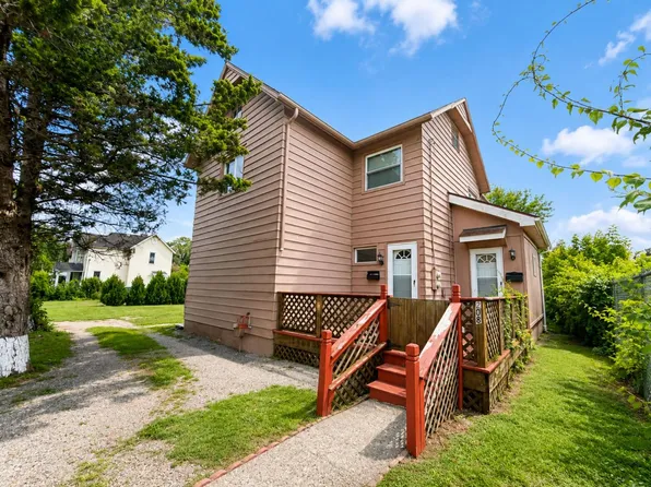 208 1/2 E Cherry St Floor 2-1, New Castle, PA 16102