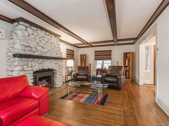 3rd image of 244 McKinley Ave