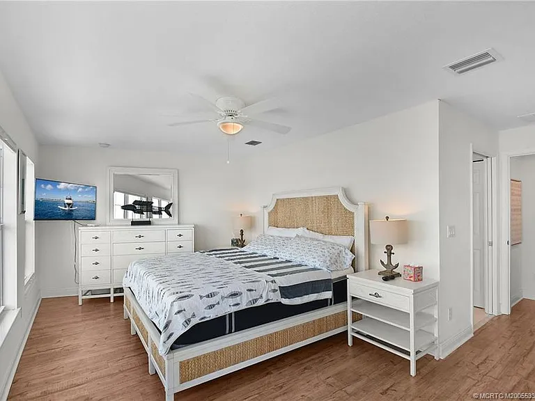 10701 S Ocean Dr #644 — Photo 34