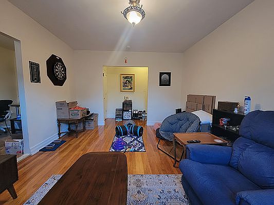 2nd image of 20-79 32nd St #D2