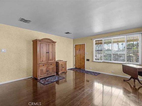 5th image of 1448 Portia St