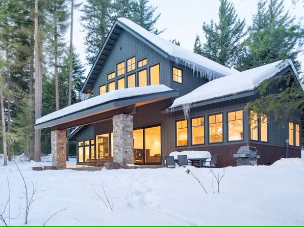 720 Snowberry Loop