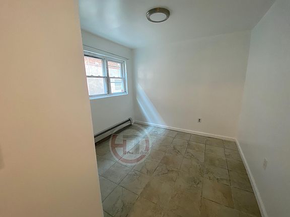 5th image of 3148 Waterbury Ave Floor 1