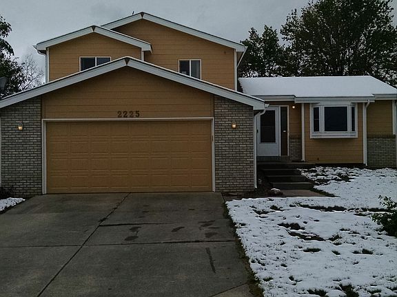 3rd image of 2225 41st Ave
