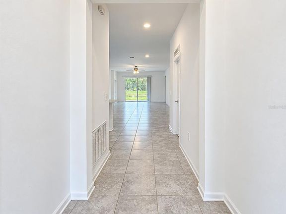 3rd image of 546 HATTERAS ROAD