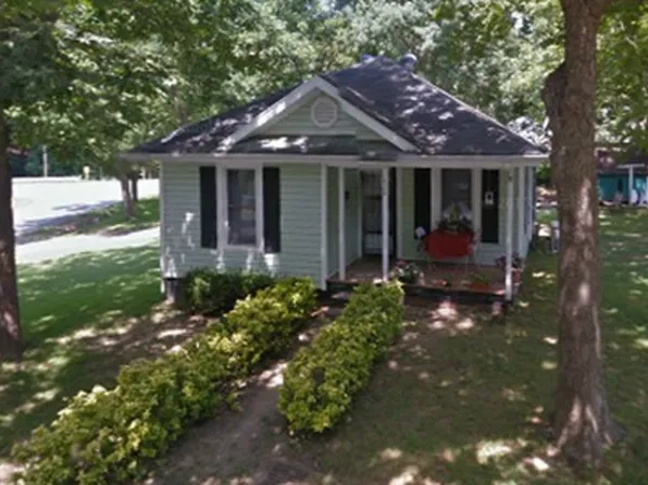 428 Central Dr, Concord, NC 28027