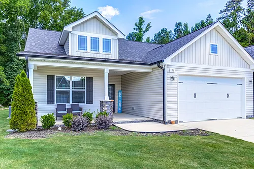 196 Highmeadow Ln Photo 1