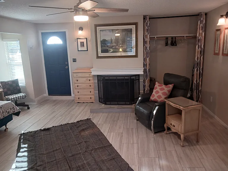 4608 Heidi Cir #2 — Photo 5