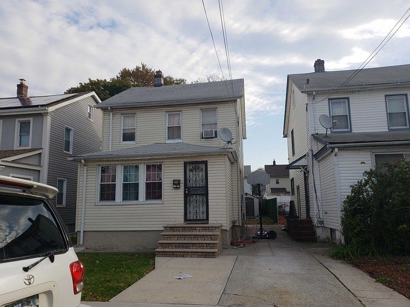 1st image of 11527 199th St