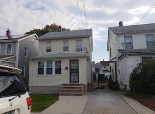 11527 199th St, Saint Albans, NY 11412