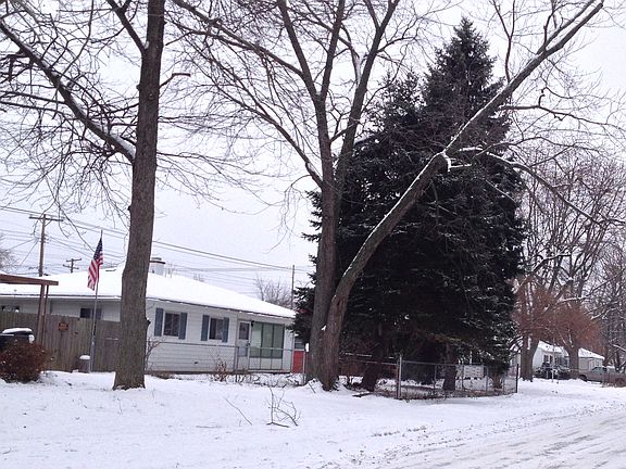 2nd image of 4113 Patricia St