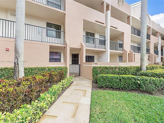 3rd image of 7518 Fairfax Dr #110