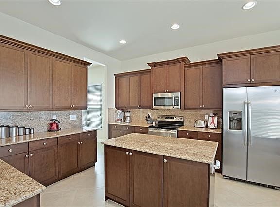 4th image of 3897 Gibralter Dr