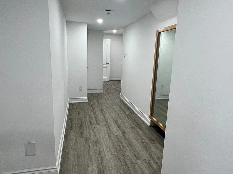 63 Presley Cres #BASEMENT — Photo 12