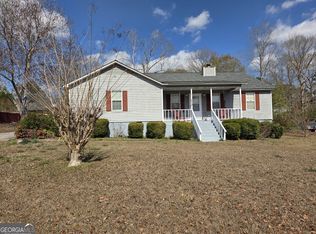 213 Lancelot Ln, Dublin, GA 31021