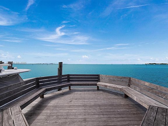 3rd image of 2000 S Bayshore Dr APT 69