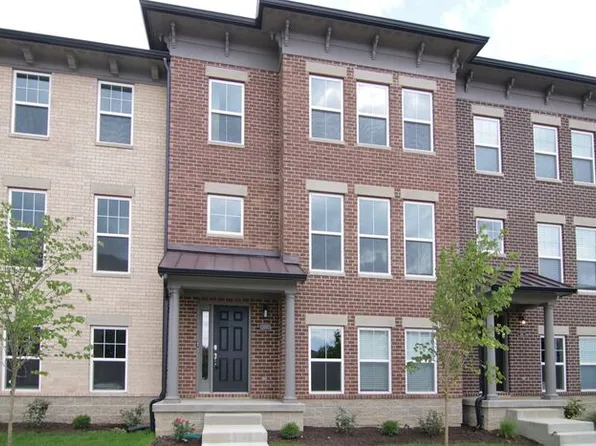 933 Yorkshire Ln, Zionsville, IN 46077