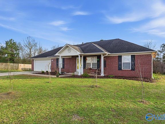 2nd image of 182 Bonaire Dr